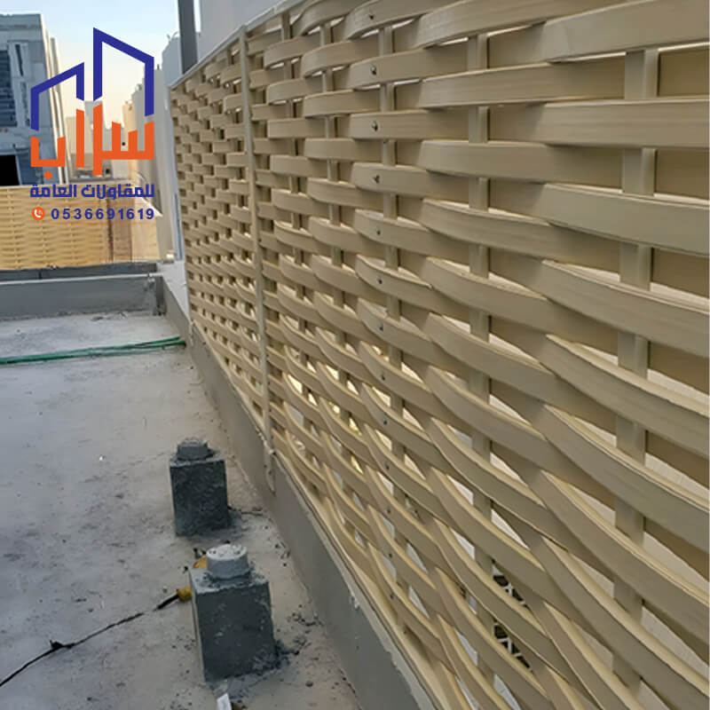 ساتر بلاستيكي خشبي مجدول مؤسسة مظلات وسواتر سراب